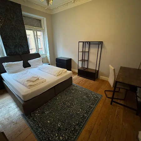 Rum i privatbostad In Kaiserslautern