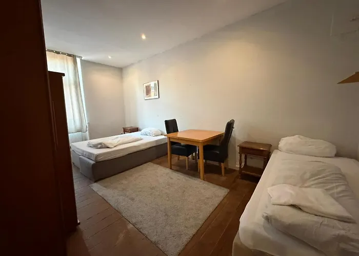 Quarto em Acomodações Particulares In *